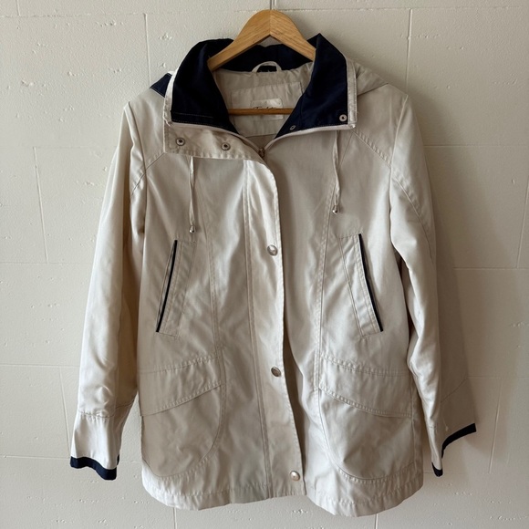 Spring Jacket Beige Navy NWOT - Picture 1 of 11
